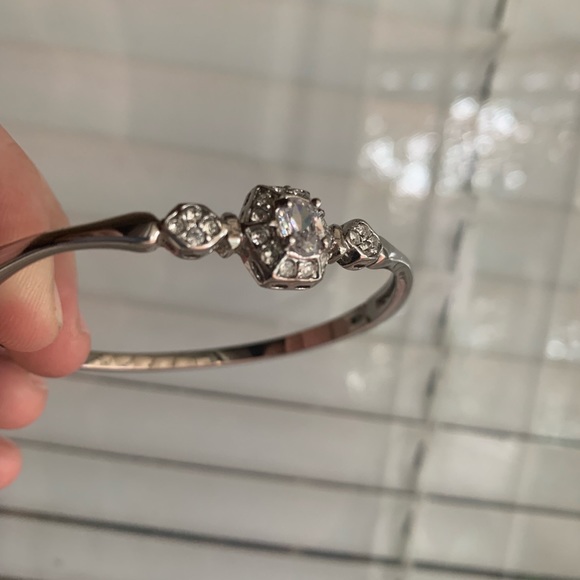 diamond bracelet - Picture 4 of 8